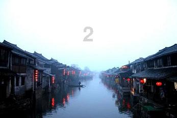 逃离荒废的戏院