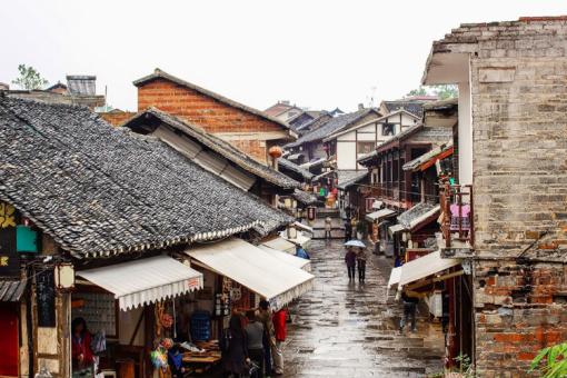 逃离违建房屋3