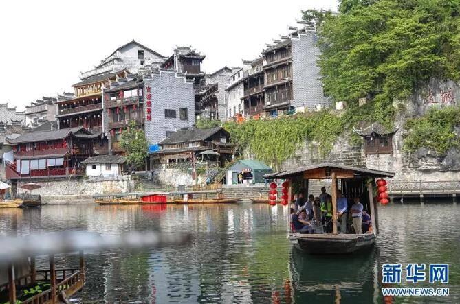五彩泡沫