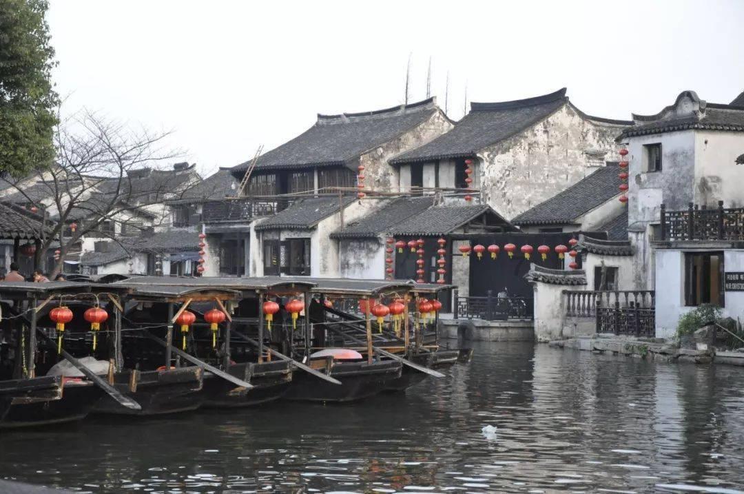 土耳其伊斯坦布尔一意大利教堂遭袭 现场画面曝光